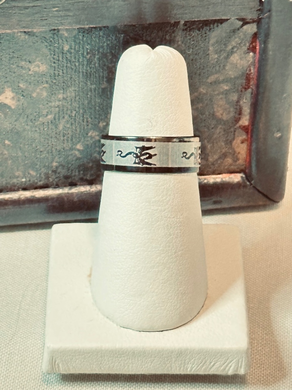 Dragon Black Silver Tone Band Ring Size 7 Mens Womens Unisex NWT Fantasy